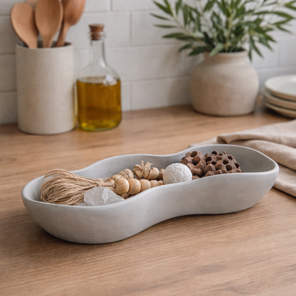 Handmade Concrete Wavy Bowl: Modern Centerpiece Tray